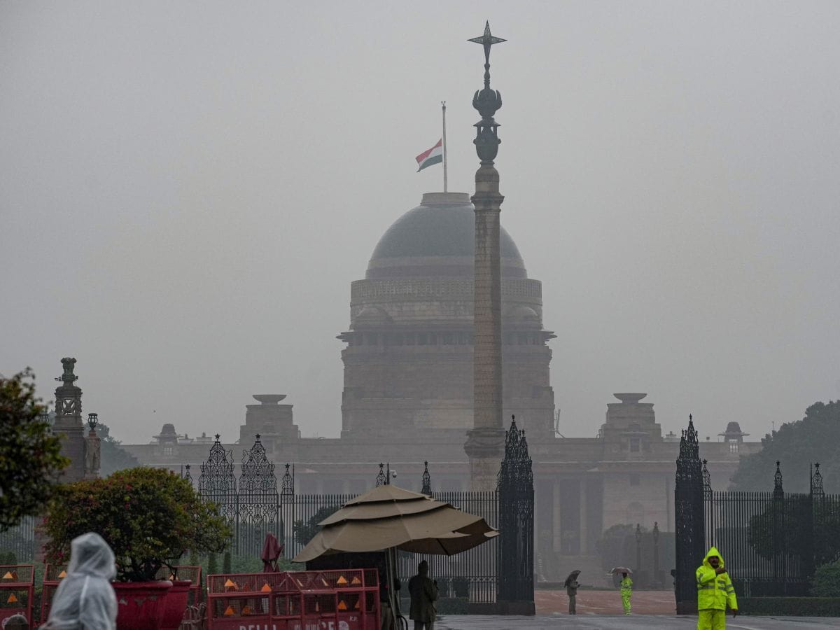 National flag to fly at half-mast following Manmohan Singh's death