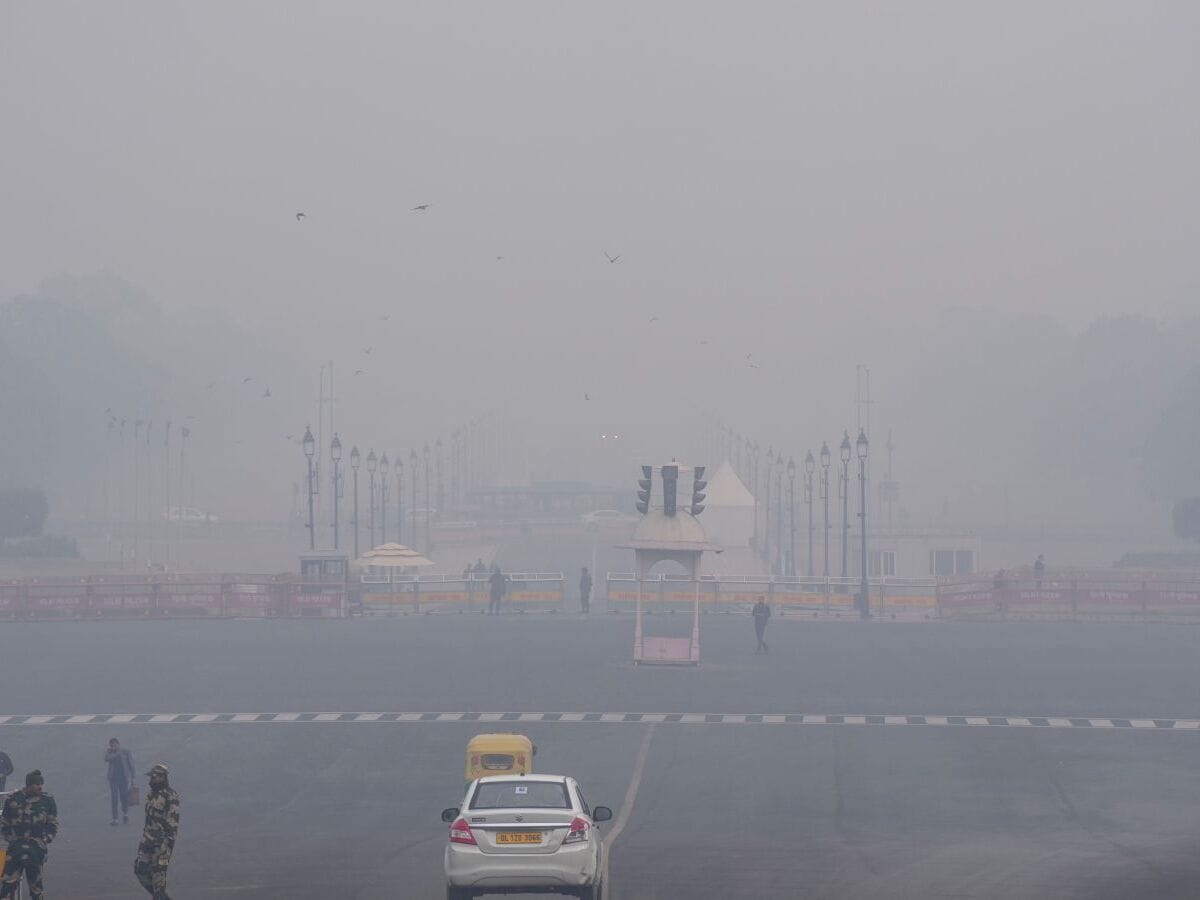 Winter fog in Delhi